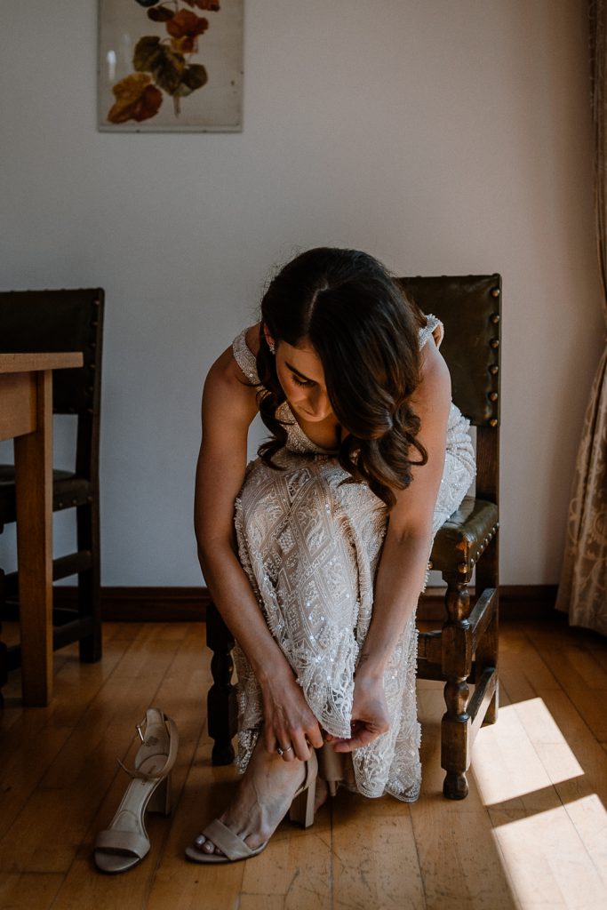 bride timing her shoes